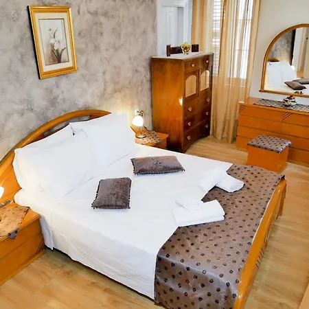 The Authentic Corfiot @bizi's Str.! Apartment Corfu (city)